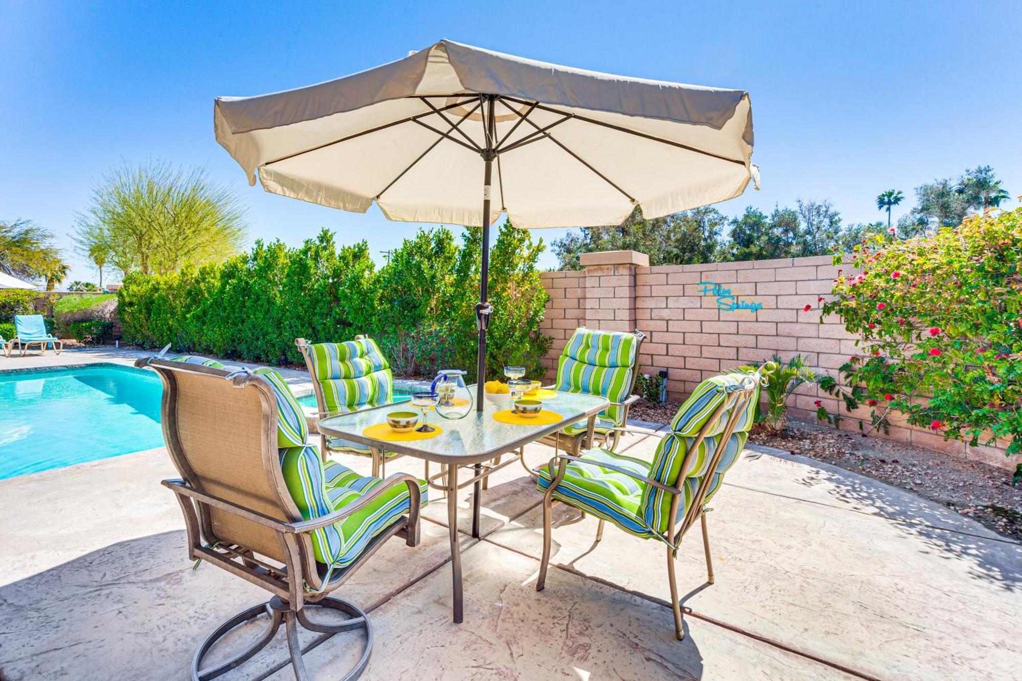 Gateway Grand Oasis Gem With Pool! Palm Springs