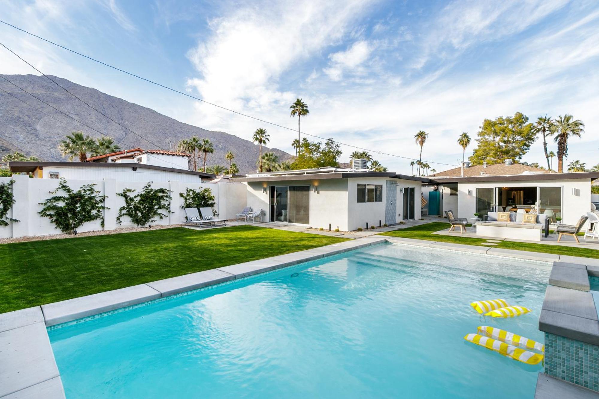 K0650 - The Retreat On Mesquite Palm Springs