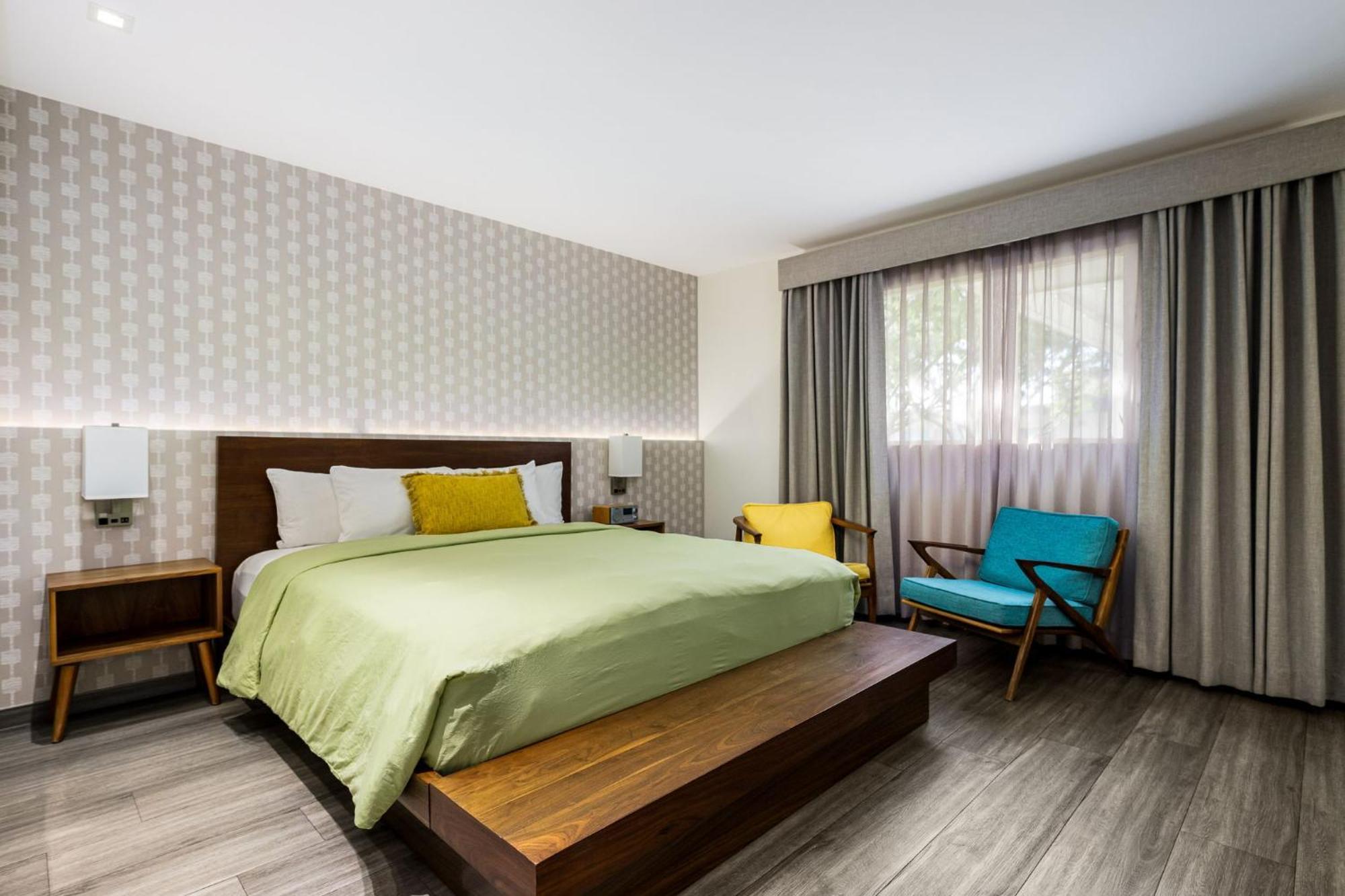 The Skylark, A Hotel Palm Springs