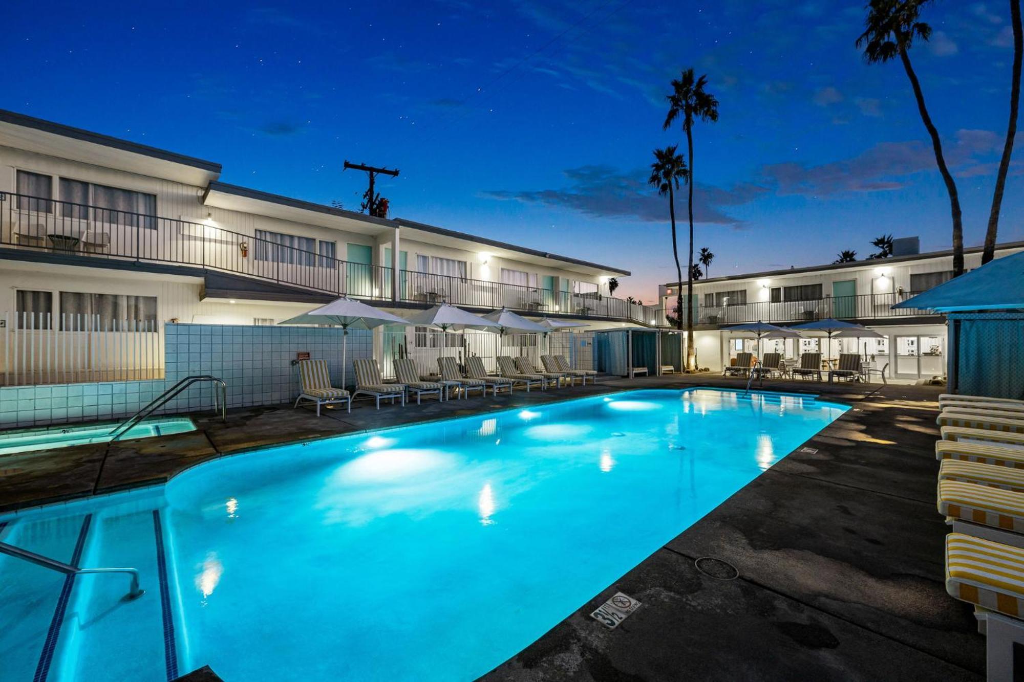 The Skylark, A Hotel Palm Springs