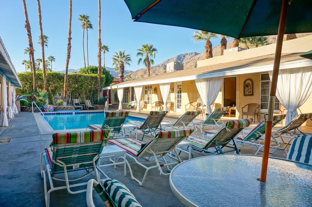 La Dolce & - A Gay Men's Clothing Optional 4* Palm Springs