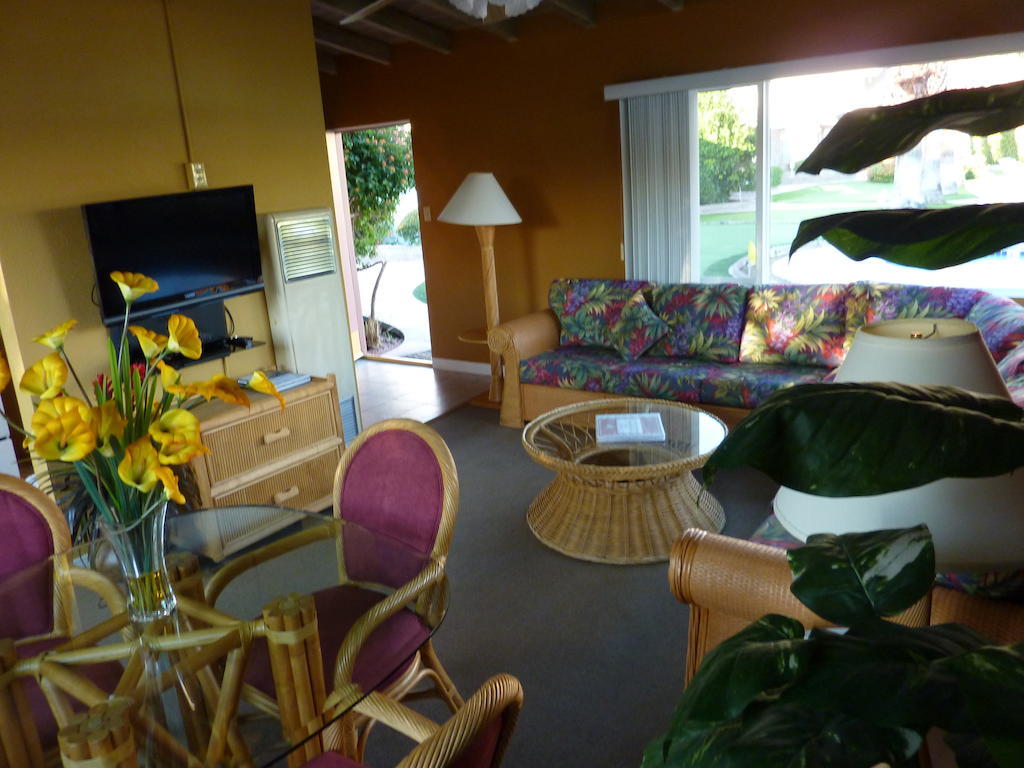 Hotel A Place In The Sun: Adults-only Midcentury Boutique With Heated Pool 4*