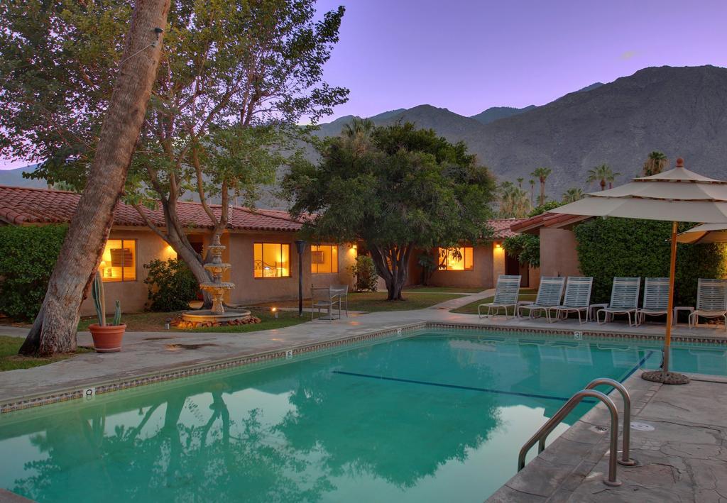 Resort Warm Sands Villa- A Gay Men's Clothing Optional Palm Springs