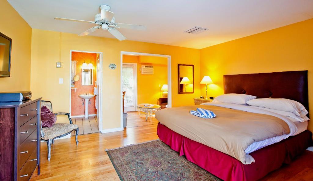 Resort La Dolce & - A Gay Men's Clothing Optional 4*
