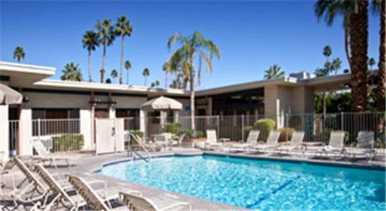Azure Sky - Adults Only 4*