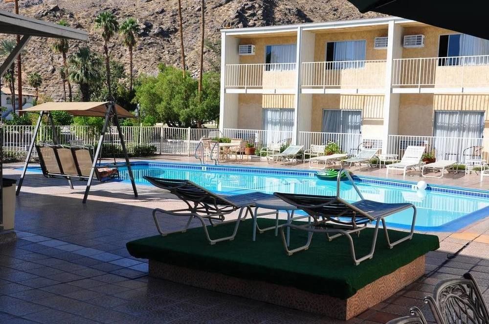 Delos Reyes Motel