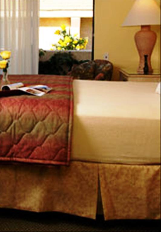 Getaways At Tennis Club Hotel Palm Springs