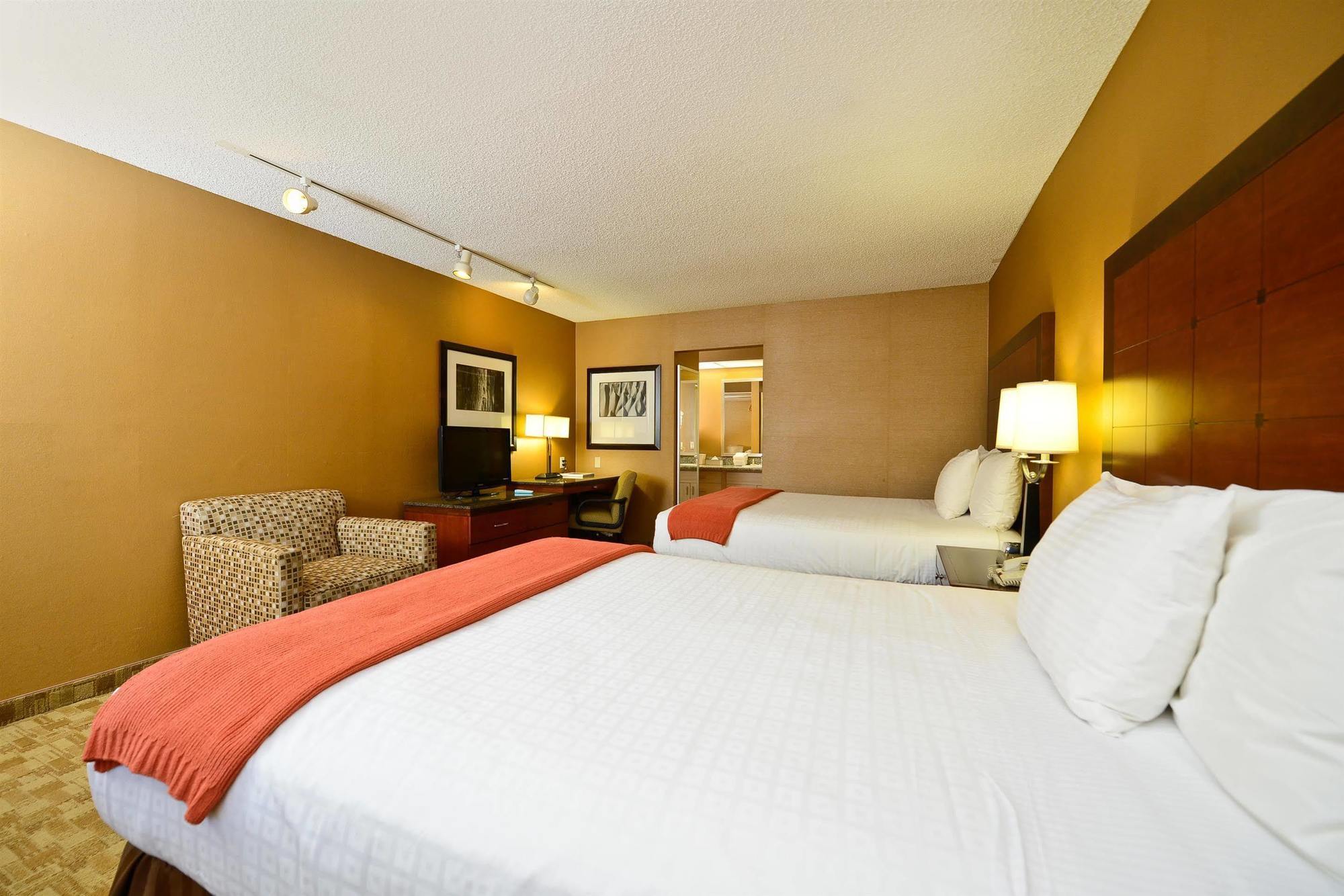 Travelodge By Wyndham Hotel 3*