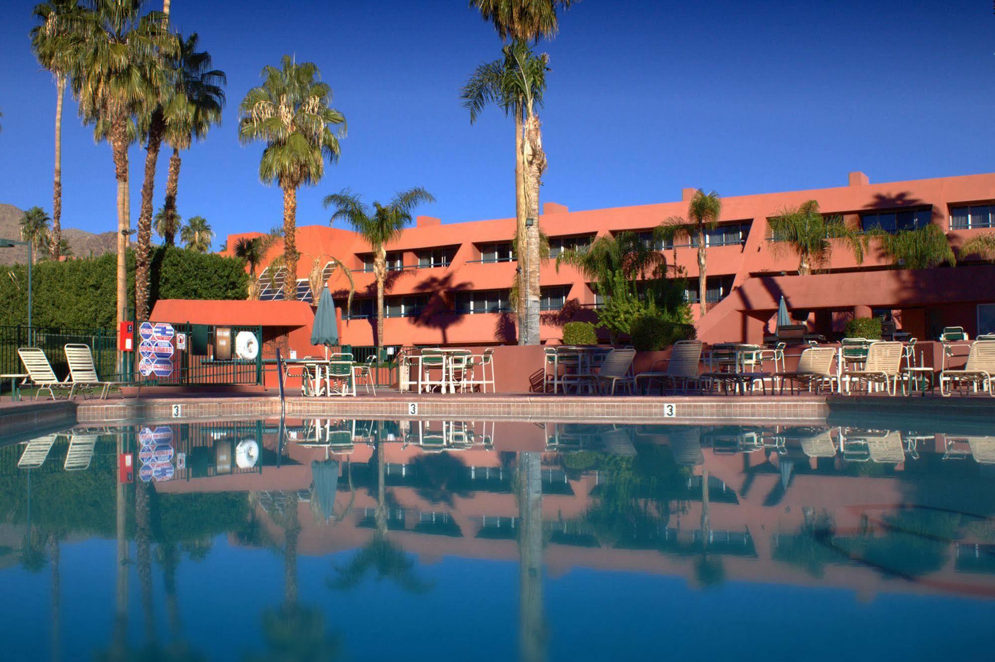 Marquis Resort 2*