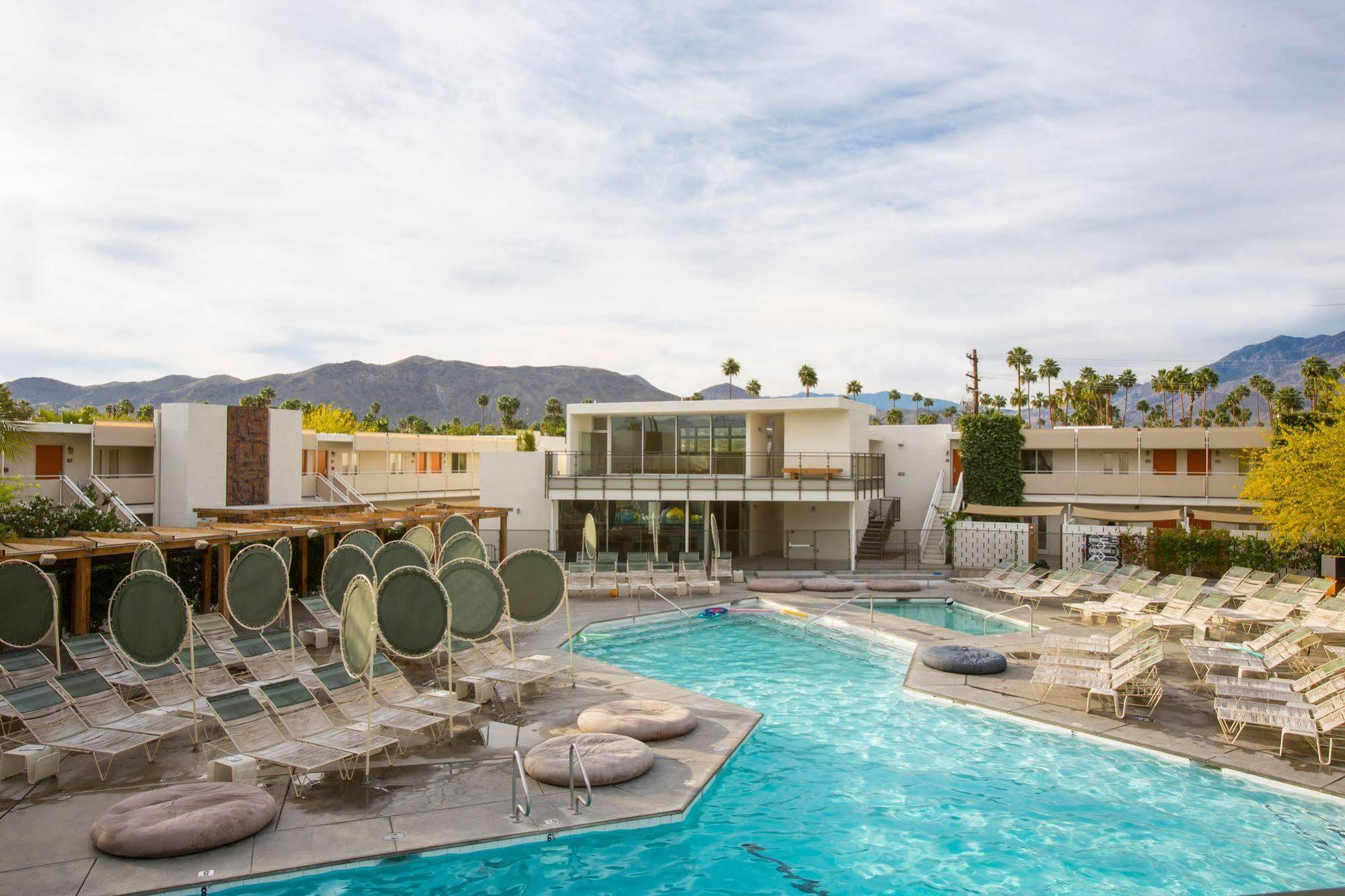Ace And Swim Club Palm Springs