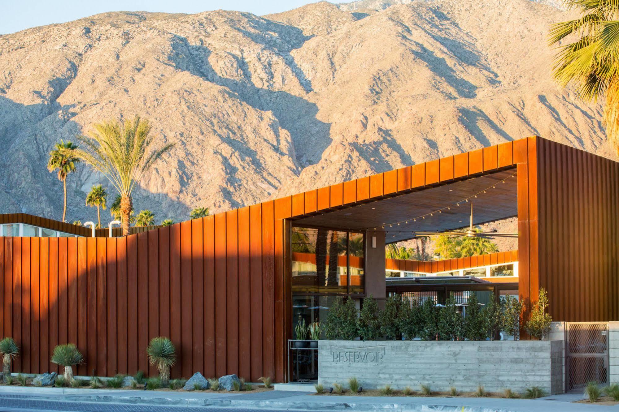 Arrive - Adults Only 4* Palm Springs