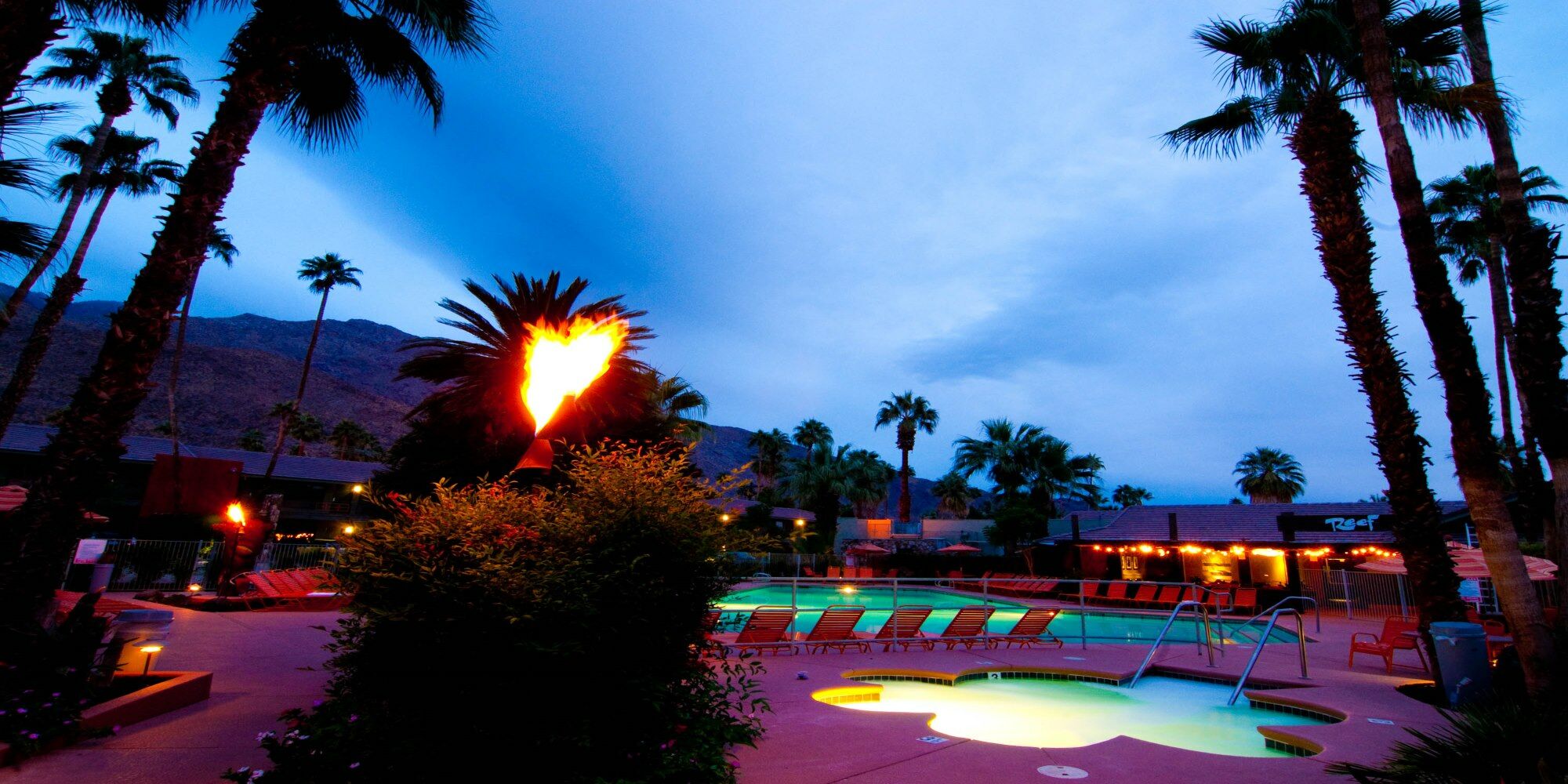 Caliente Tropics 3*