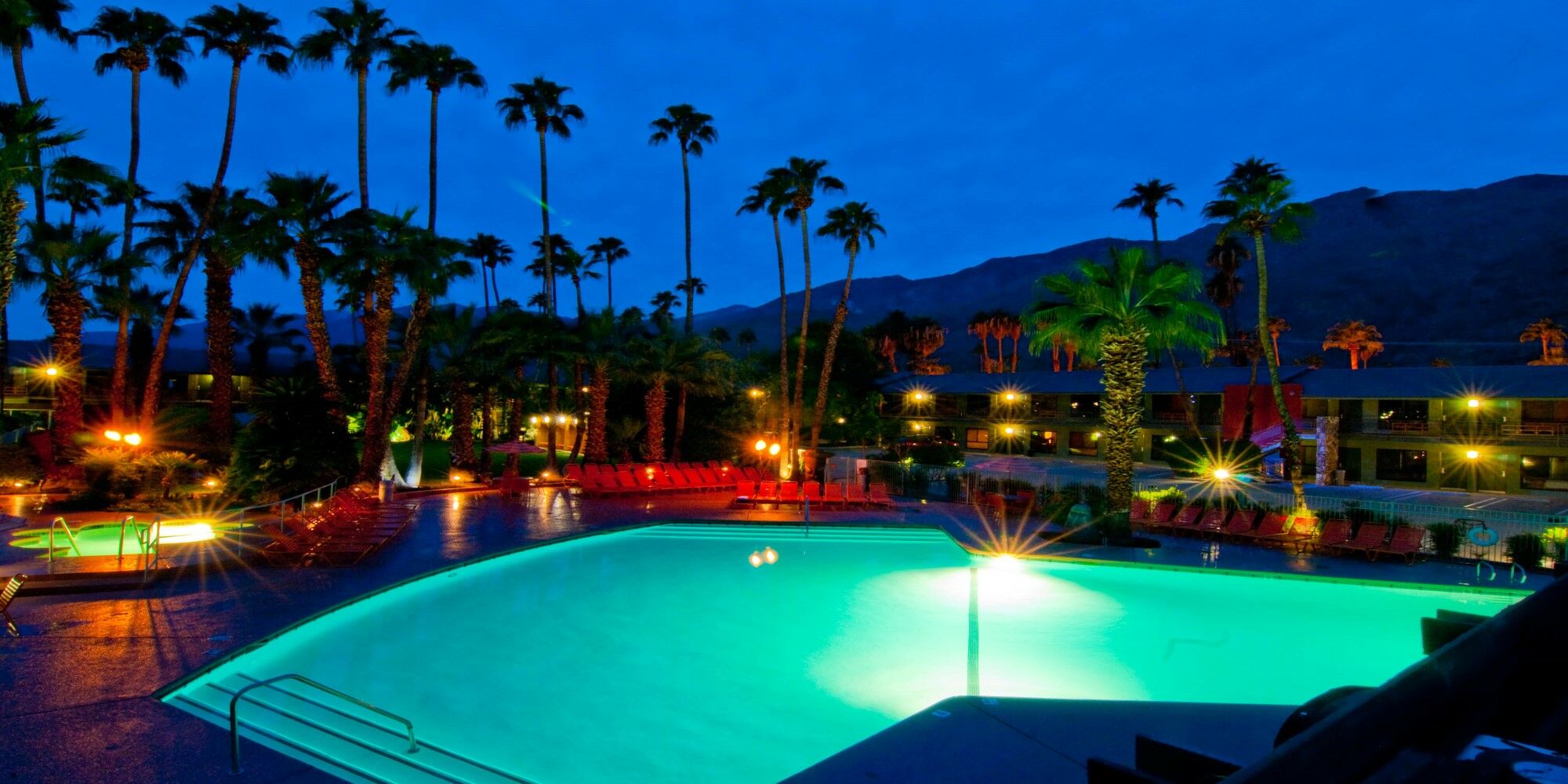 Caliente Tropics Hotel 3*