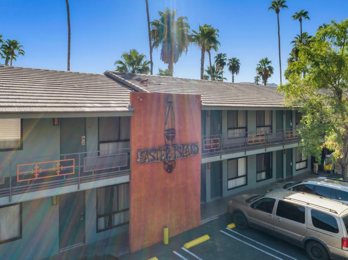 Caliente Tropics Hotel 3*