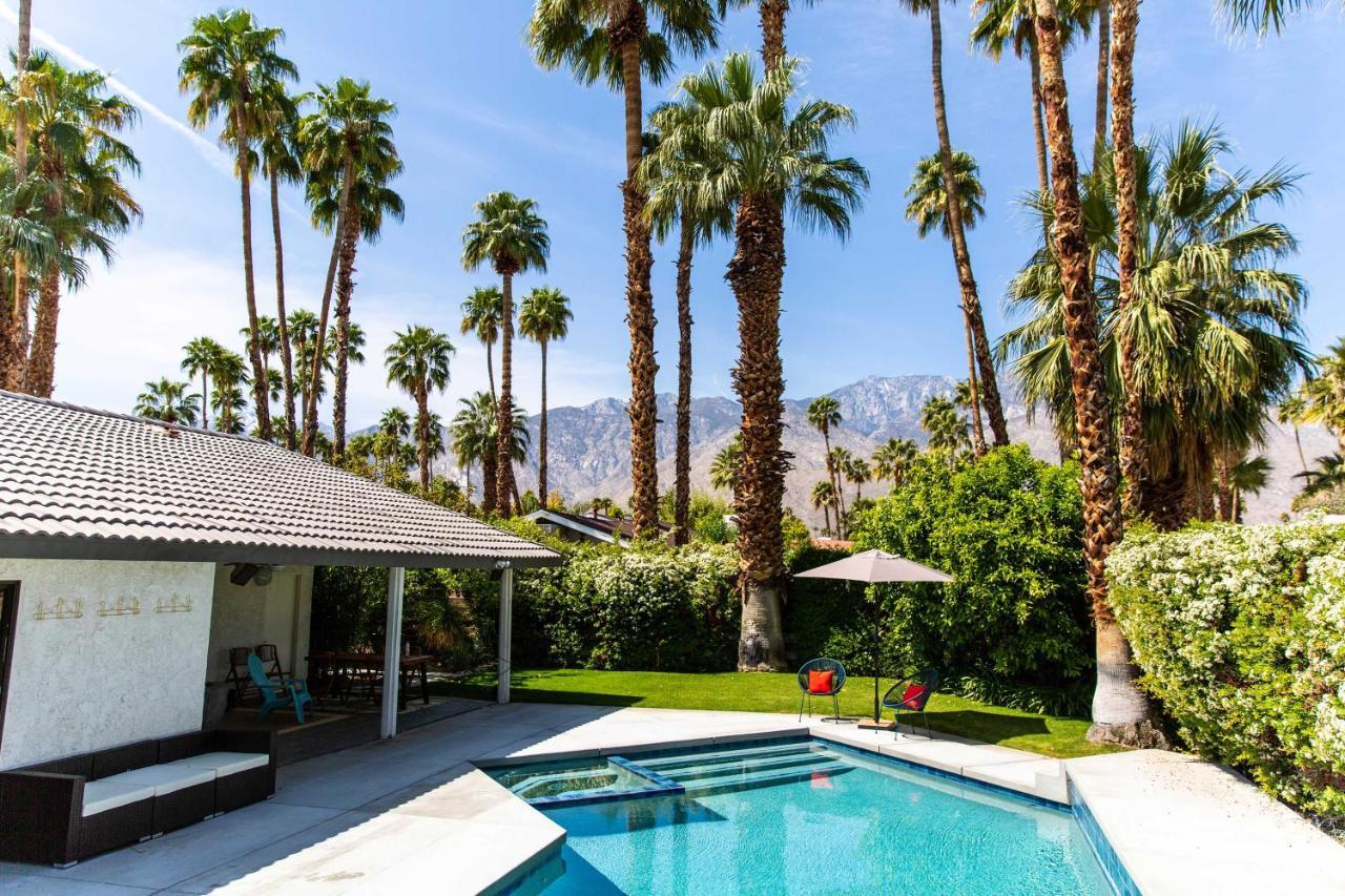 Covered Patio, Pool And Games!